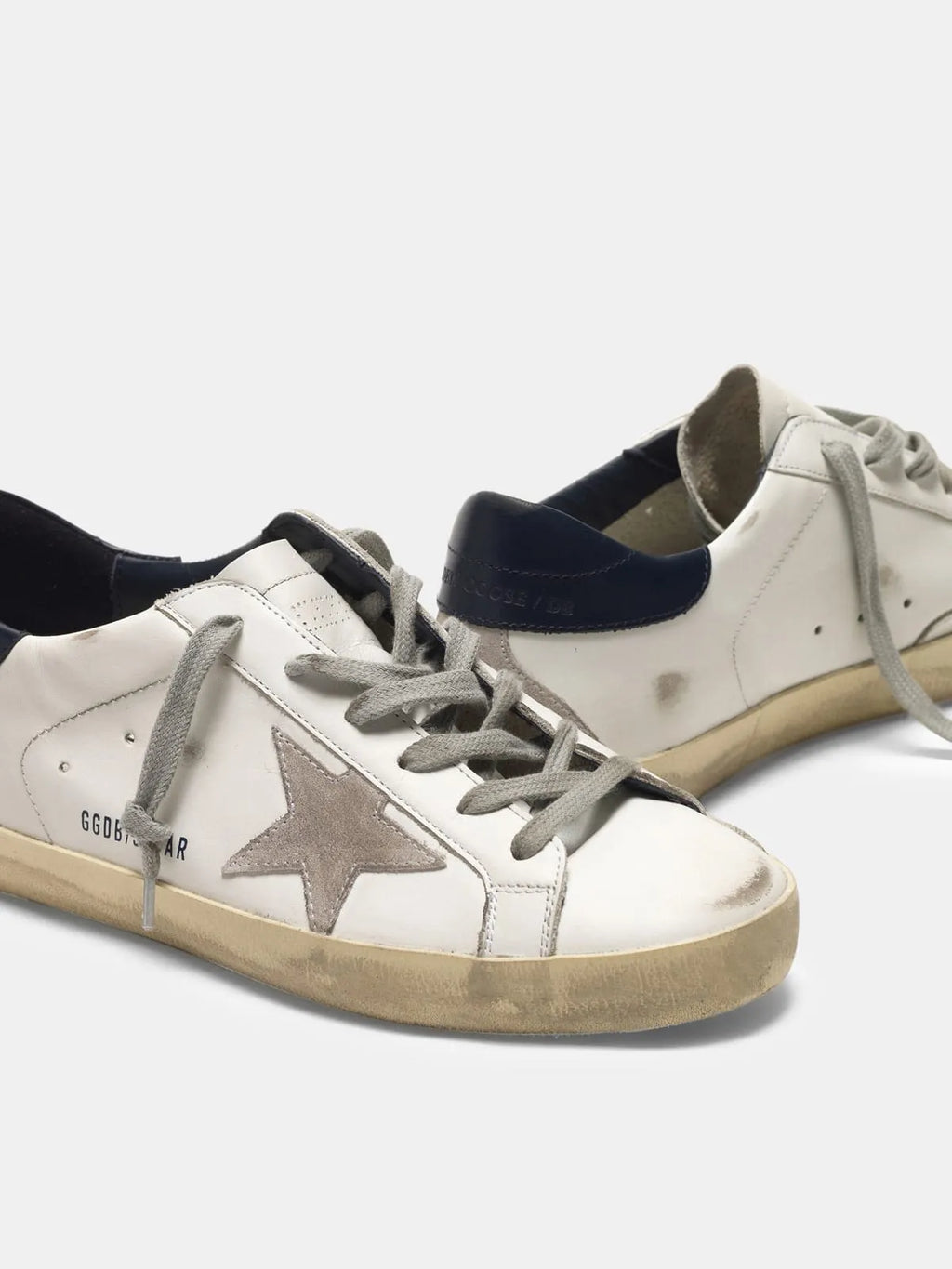 Suede Sneakers with Blue Heel Tab N466