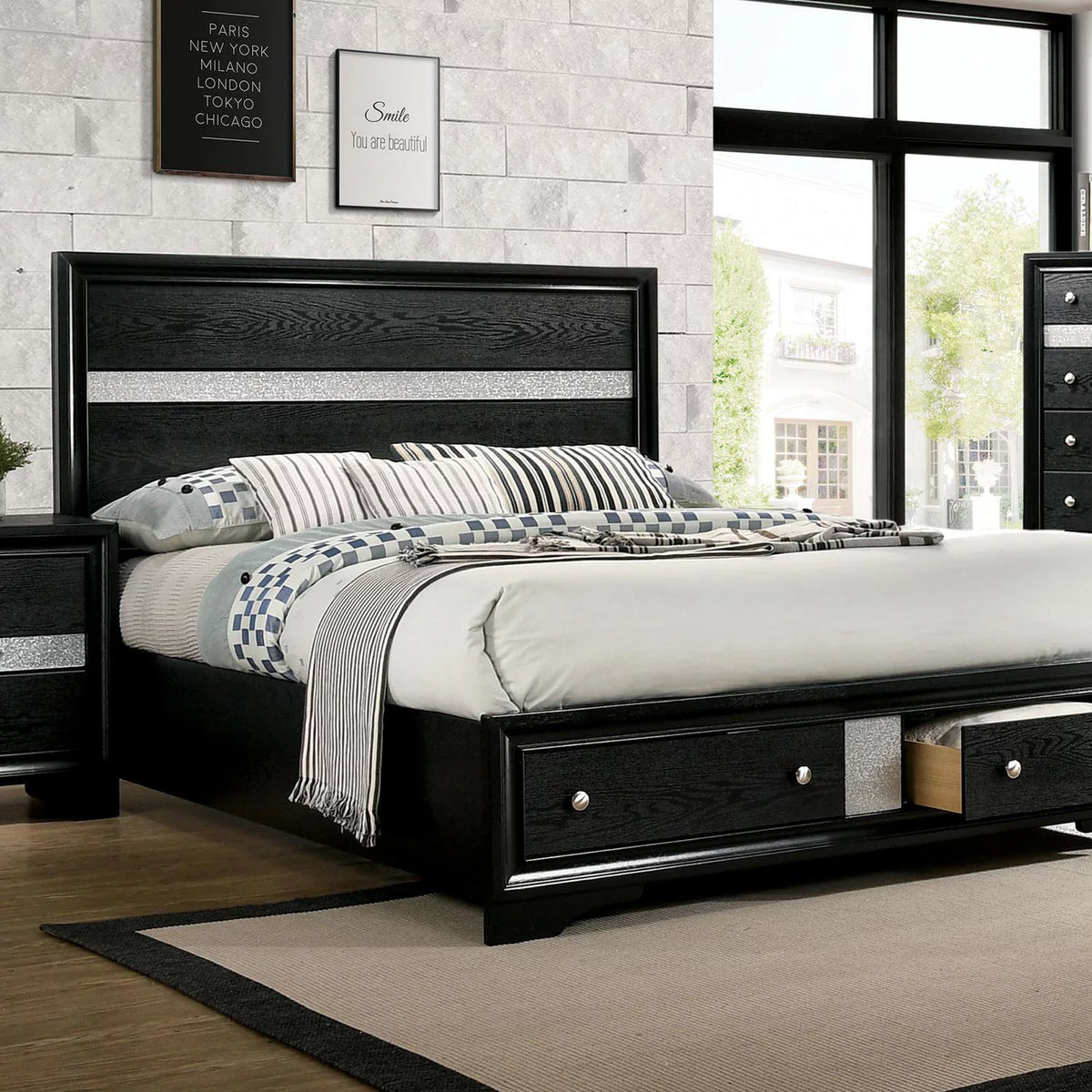 Black Solid Wood Queen Bedroom Set 6pcs K221