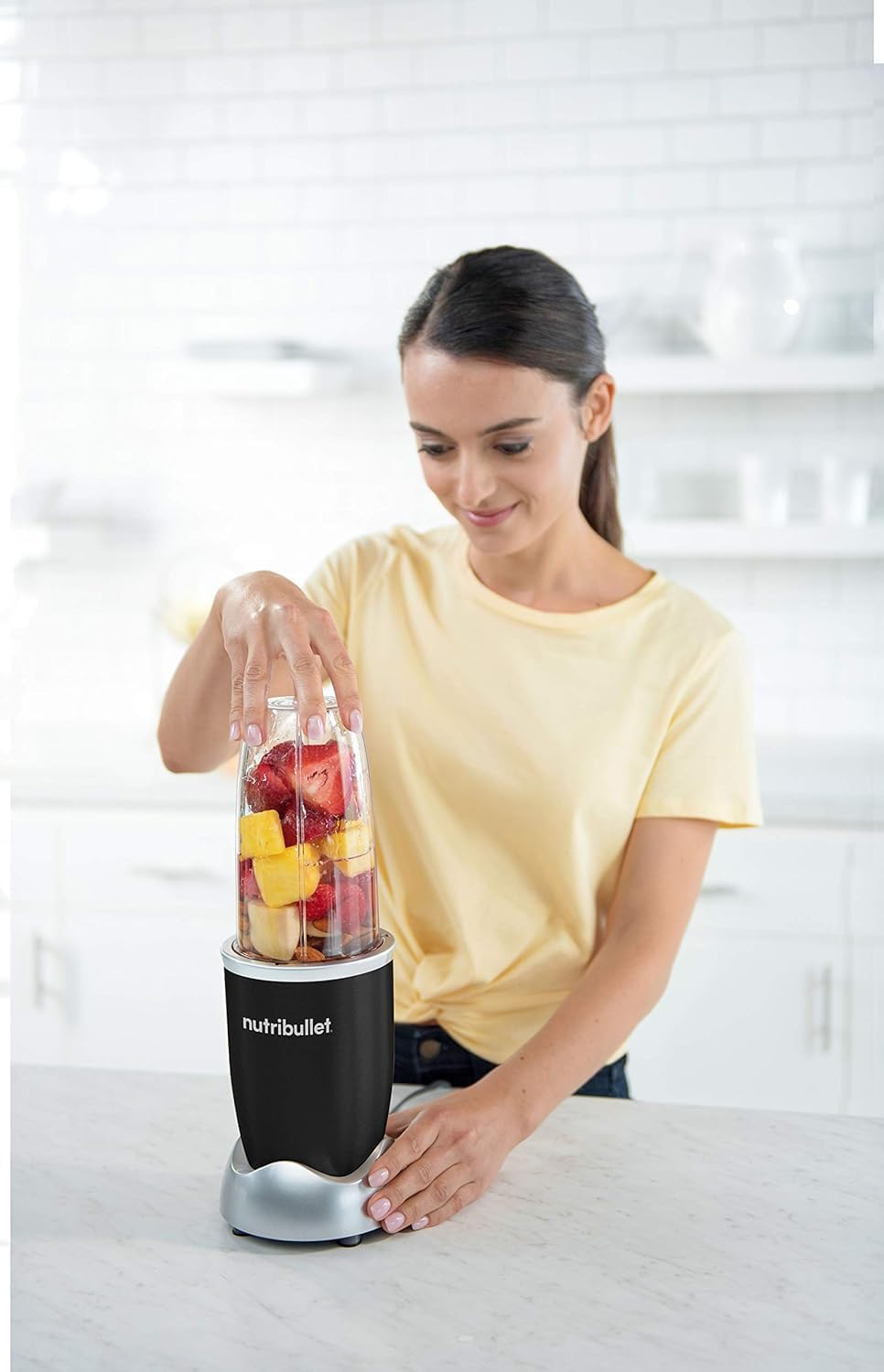 900W Single-Serve Blender with 32oz Cup and 2x24oz Cups H309972