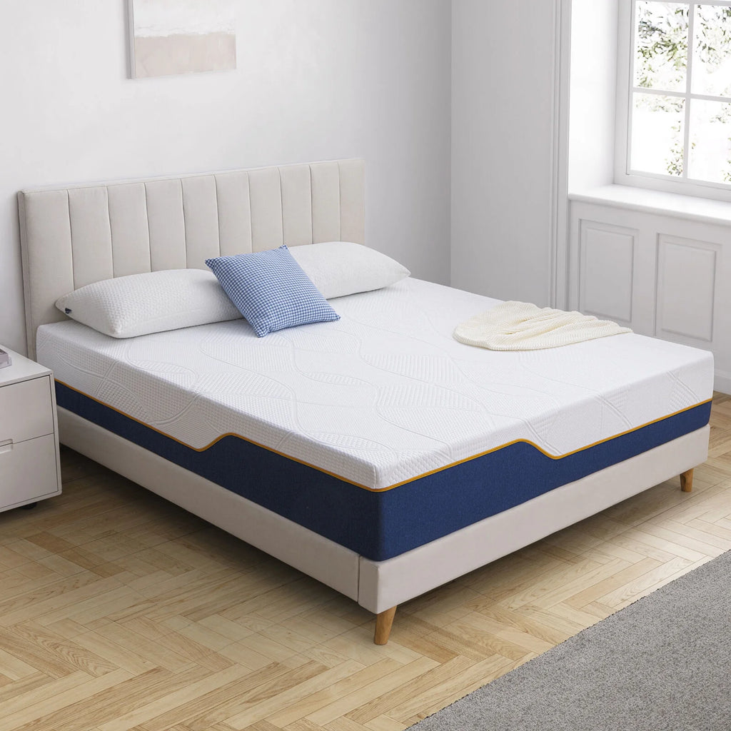 Queen Size Medium Plush Gel Memory Foam Mattress B23024