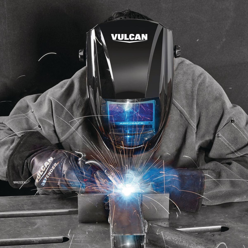 Auto-Darkening Welding Helmet T7943