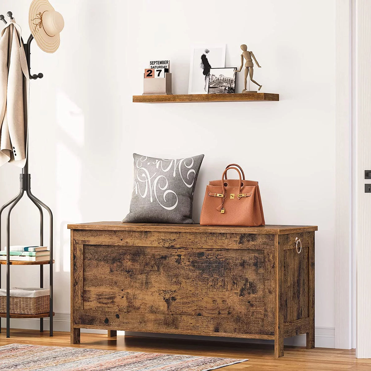Rustic Brown Storage Chest X634