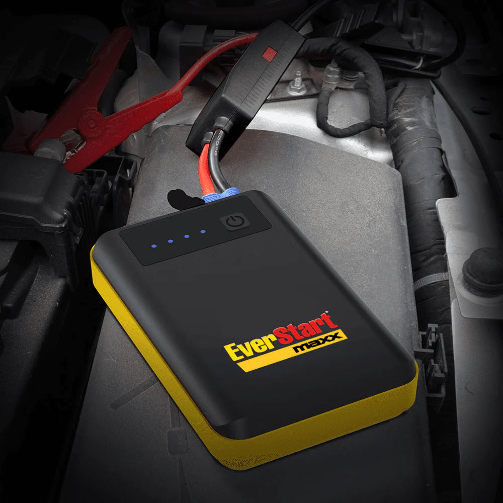 12V Lithium Ion Jump Starter and Portable Power Pack D6513