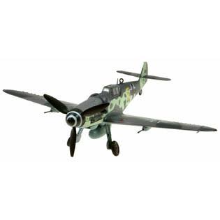 1/72 Scale Pre-Painted Plastic Kit O212