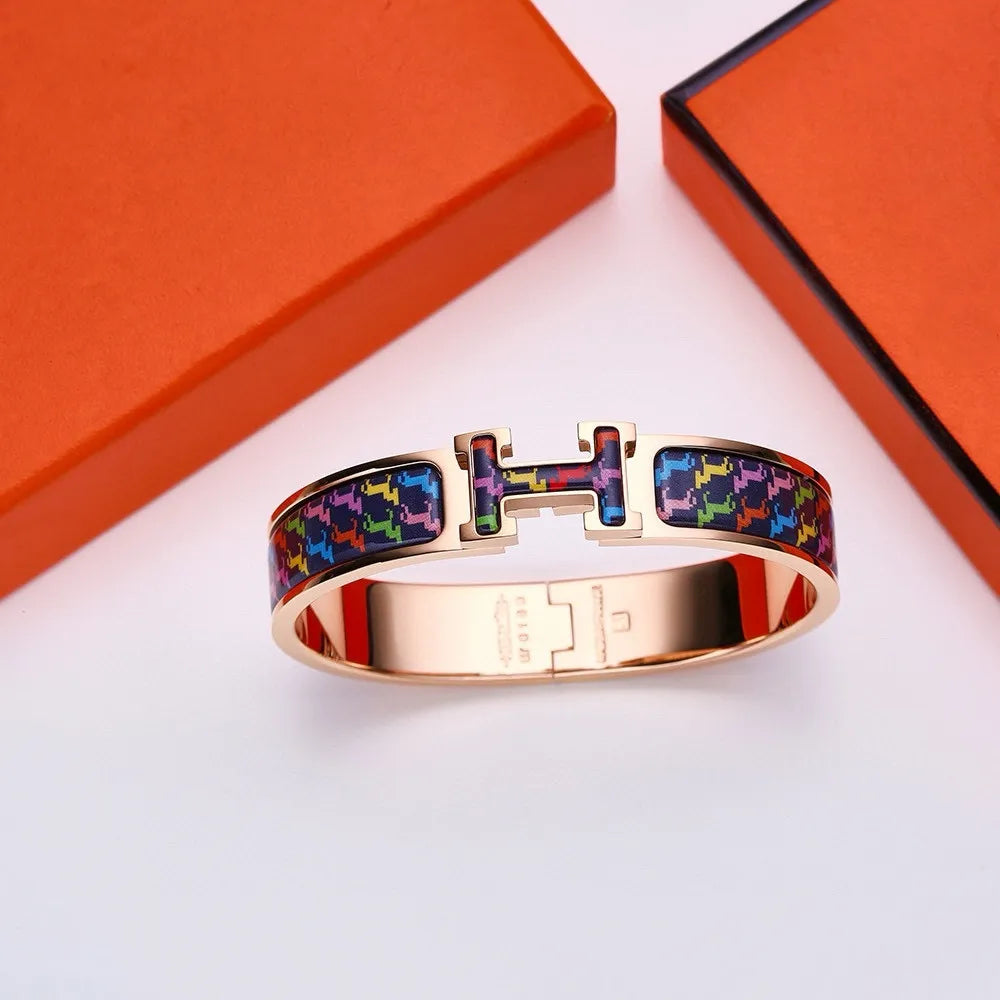 Bracelet Size 16 N77381