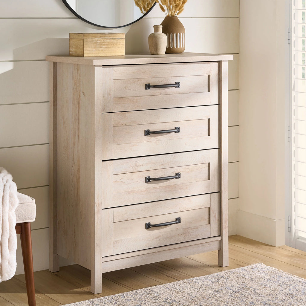 4-Drawer Chest I565