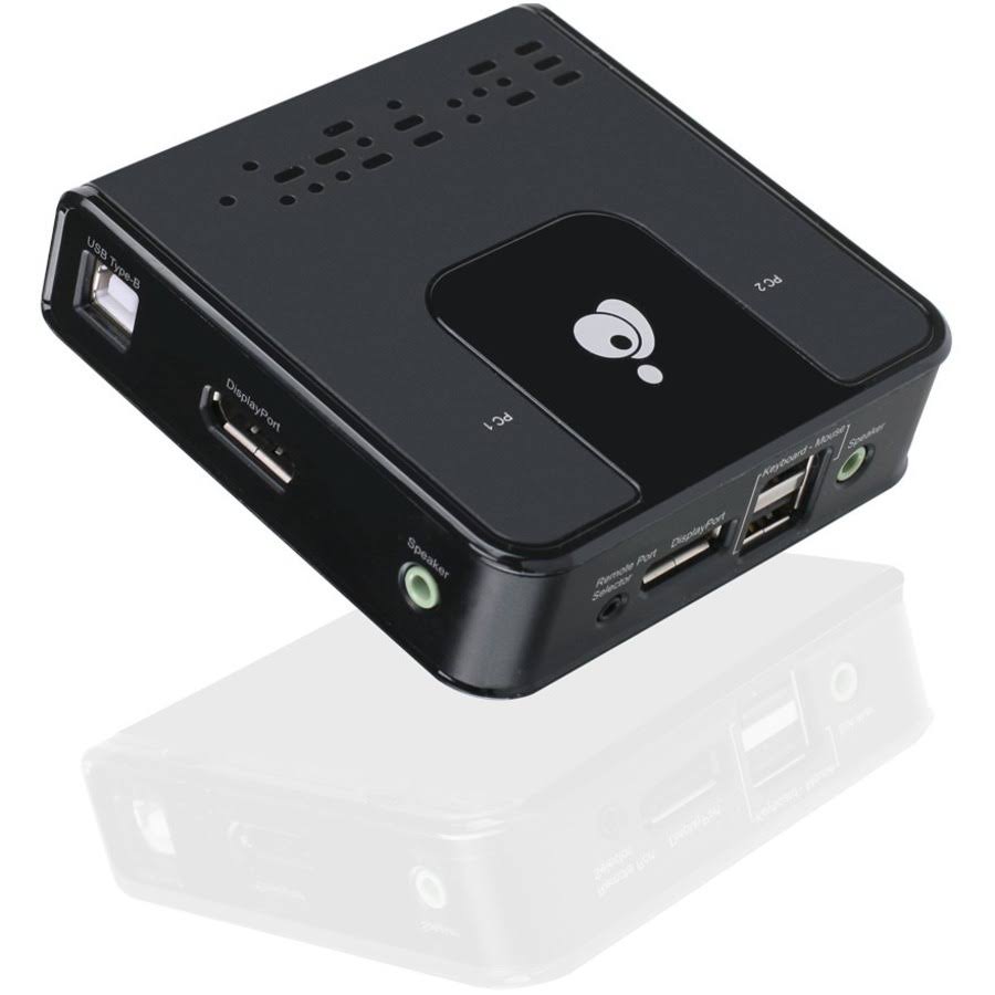 2 KVM Ports 4K DisplayPort KVM Switch S451184