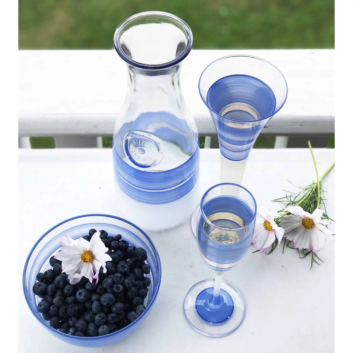 Blue and Clear Striped Wine Glasses Set of 2 O328