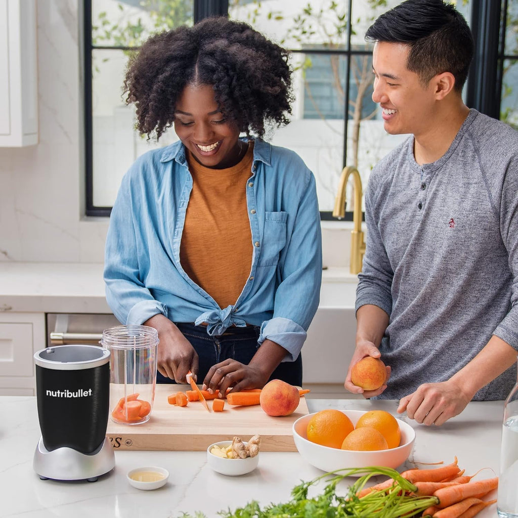 900W Single-Serve Blender with 32oz Cup and 2x24oz Cups H309972