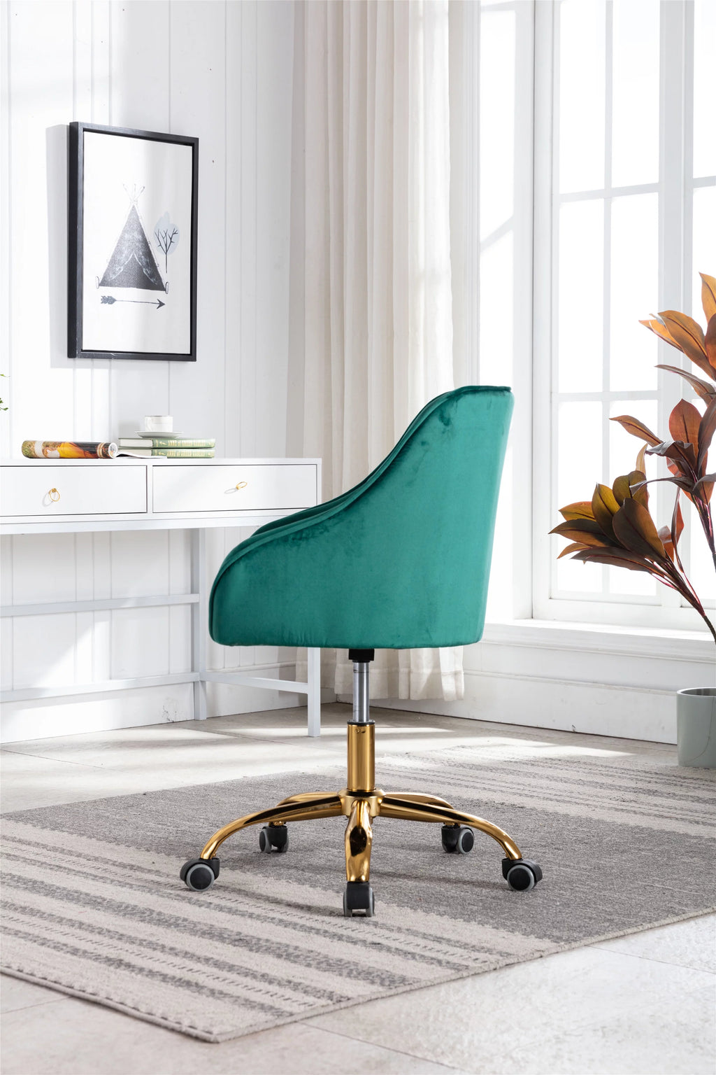 Green Upholstered Swivel Office Chair with Armrests L817878