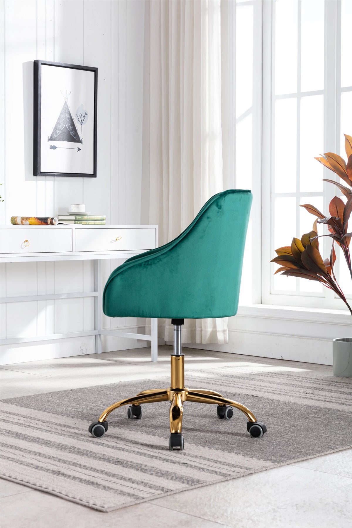Green Upholstered Swivel Office Chair with Armrests L817878